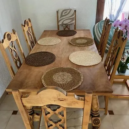 Villa Marina 8 *